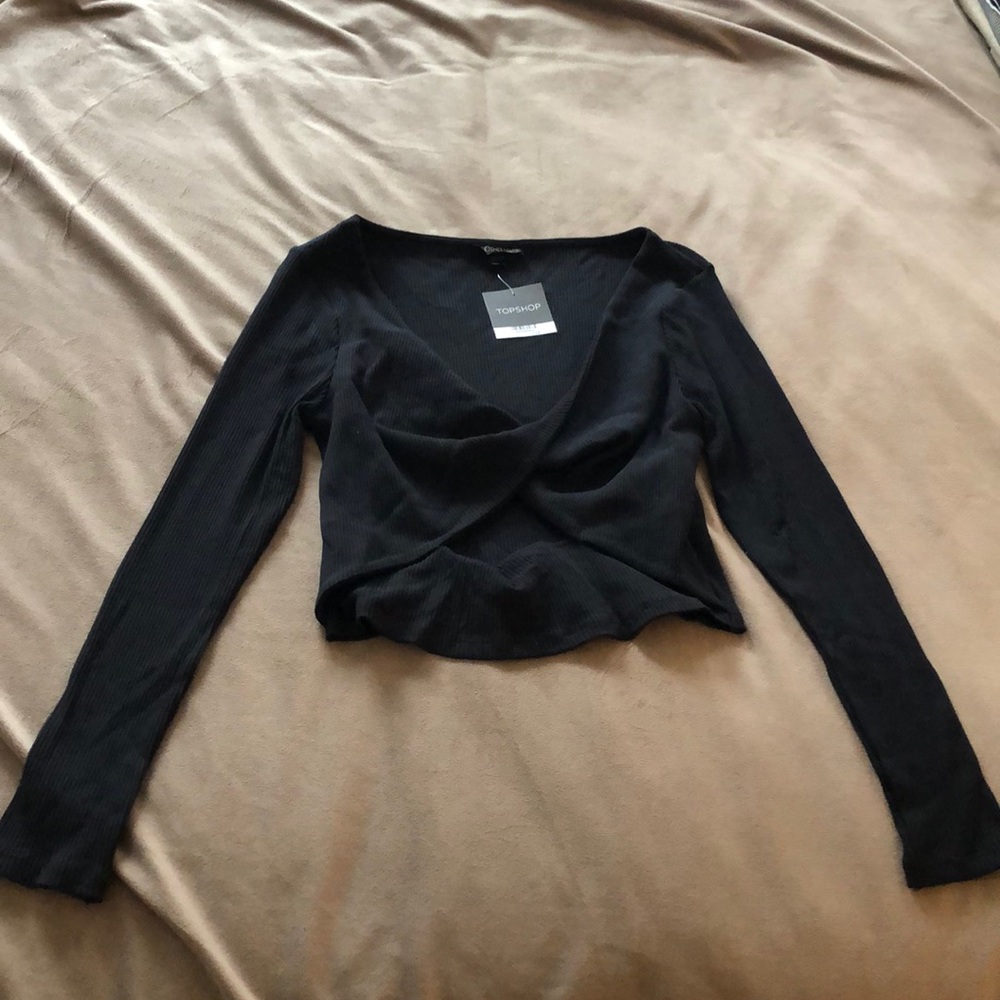 TopShop Black L/S Crop w/ Cutout
